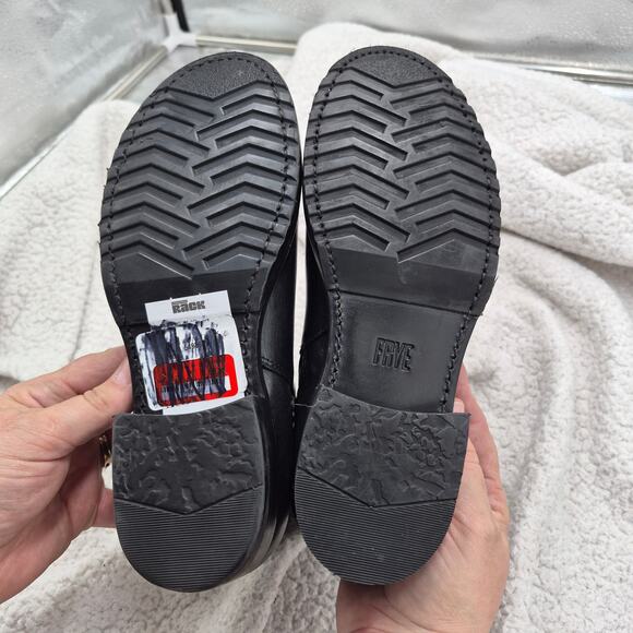 NEW Frye women's Veronica Inside Zip Ankle Boot Black leather size 6 - Picture 7 of 8